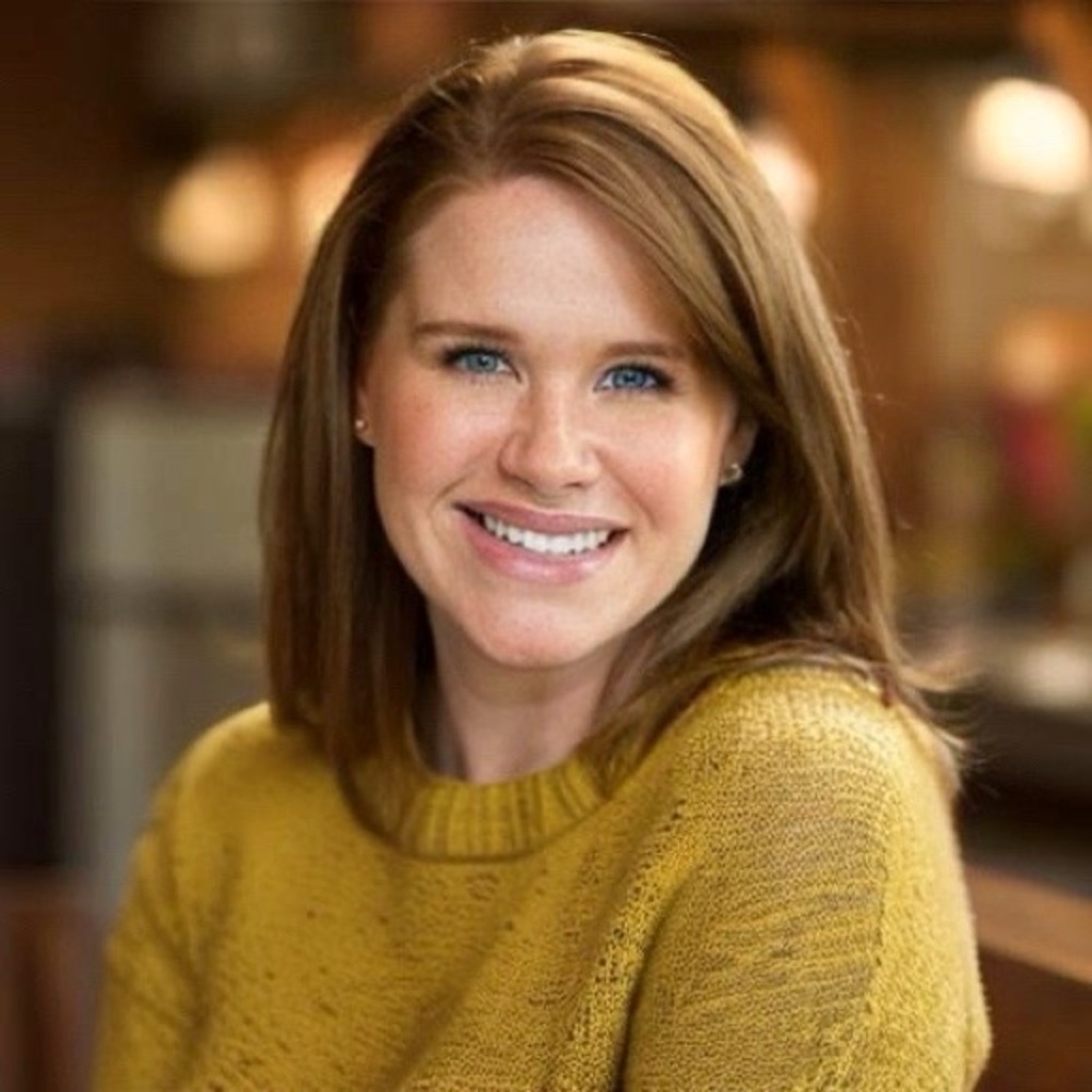 Meet your Posher, Hollis